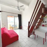 Apartman 2 Pieces Avec Mezzanine, Parking, A 300m De La Et Commerces - Fr-1-338-502 Sète