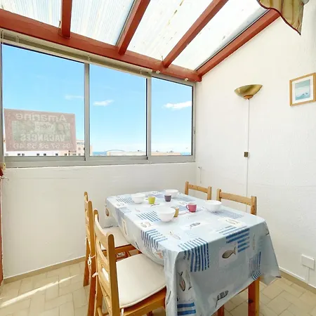 Apartman 2 Pieces Avec Mezzanine, Parking, A 300m De La Et Commerces - Fr-1-338-502 *